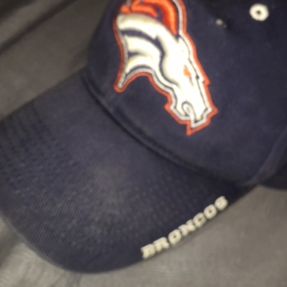 NFL Broncos strapback